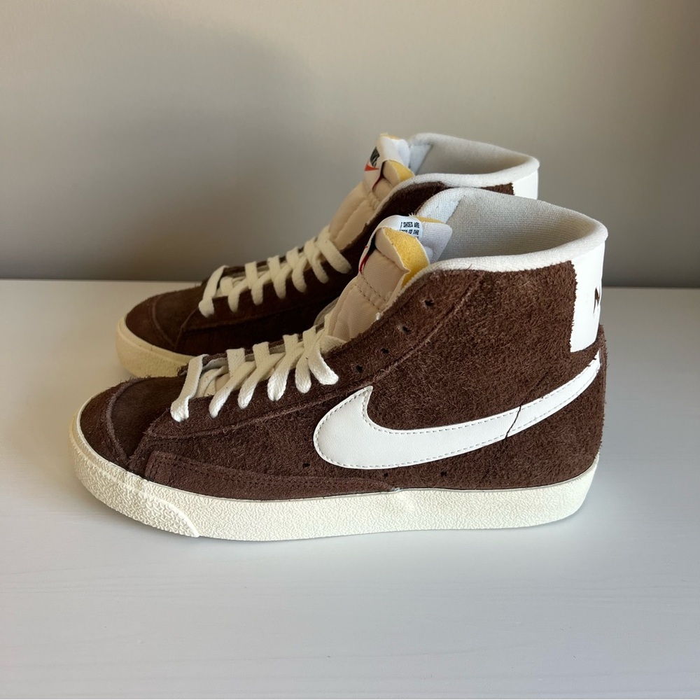 NIB Nike Blazer Mid 77 chocolate brown suede size 7